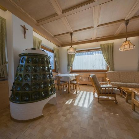 Locanda Pensione Maria Vigo di Fassa Buitenkant foto