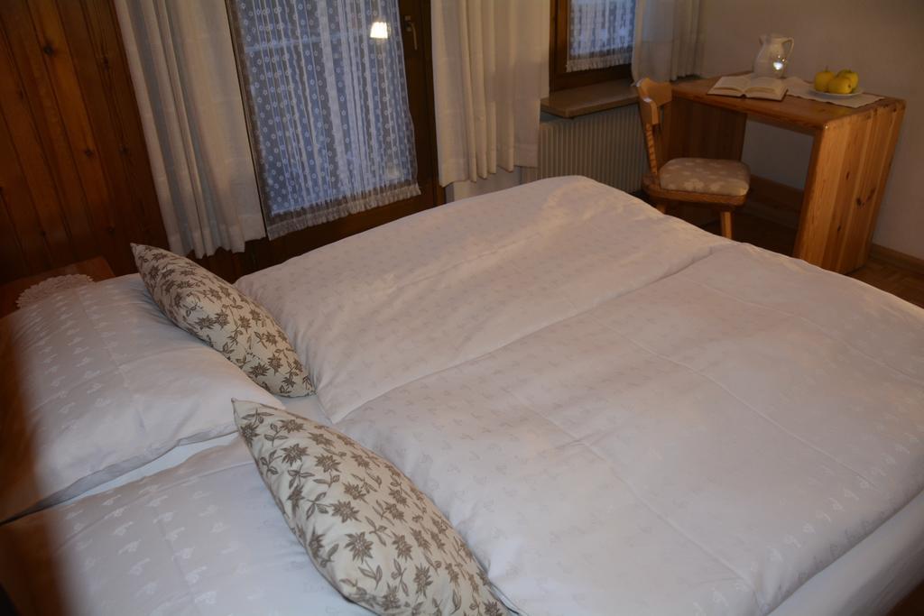 Locanda Pensione Maria Vigo di Fassa Kamer foto