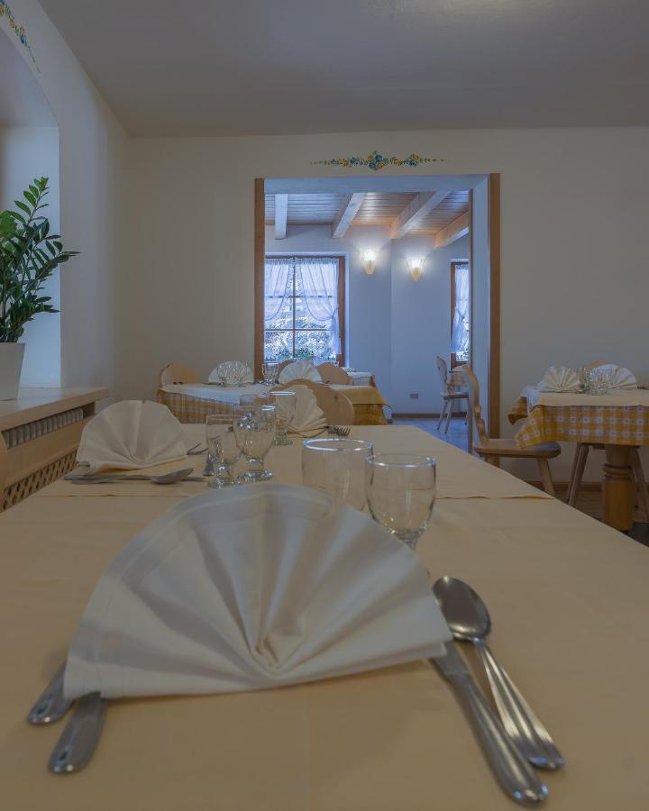 Locanda Pensione Maria Vigo di Fassa Buitenkant foto